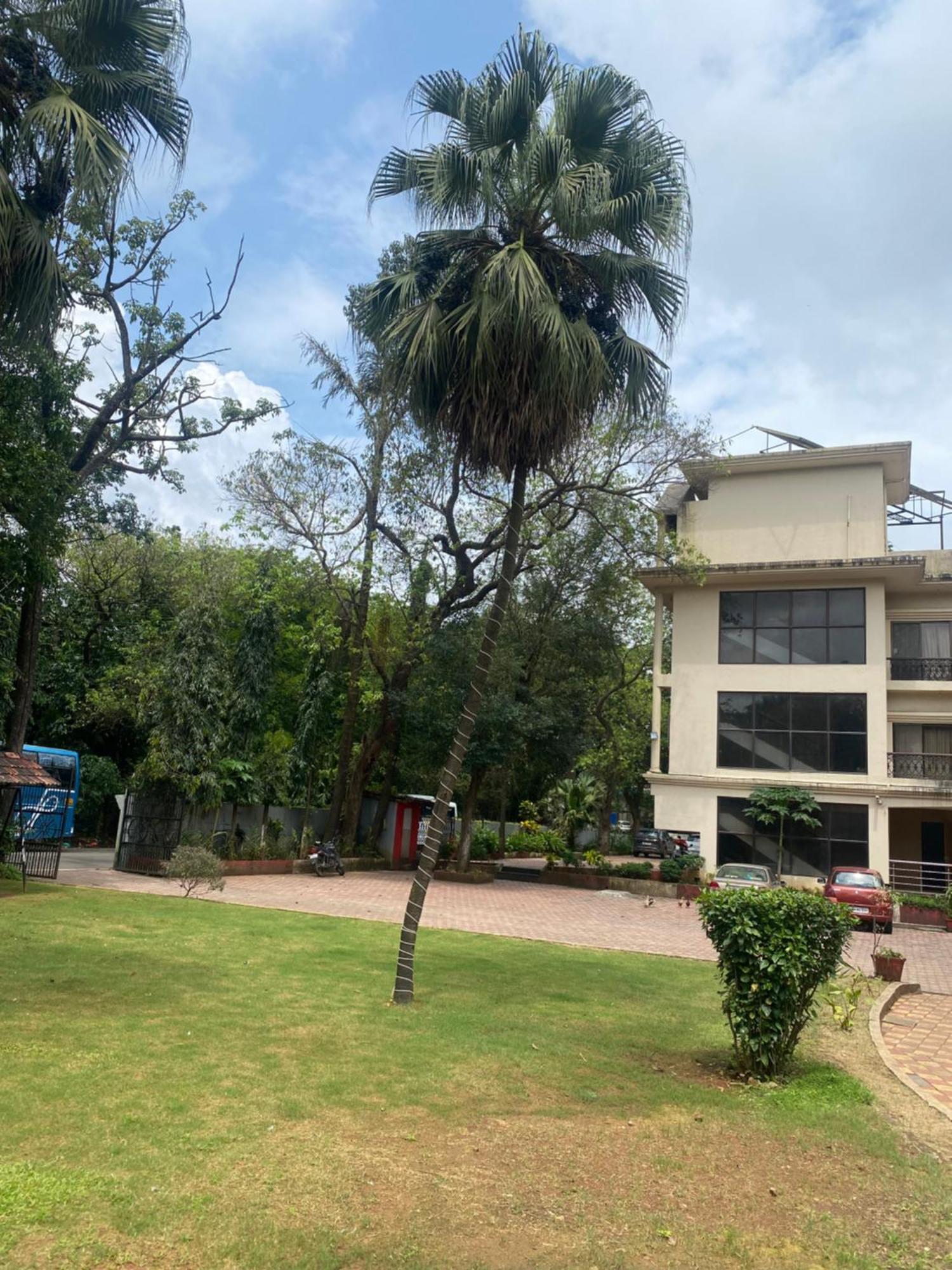 Jewel Resort Lonavala Eksteriør bilde