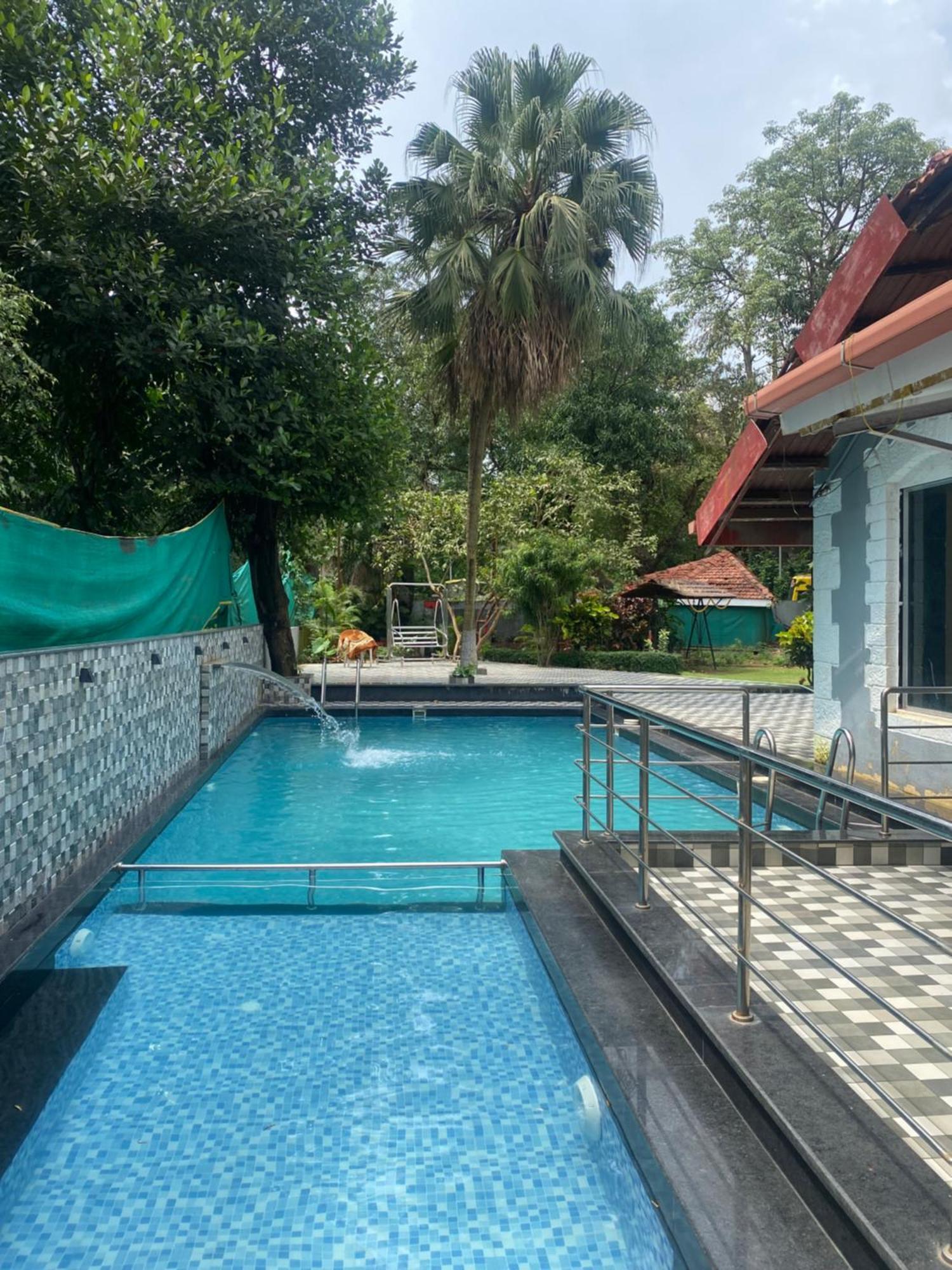 Jewel Resort Lonavala Eksteriør bilde