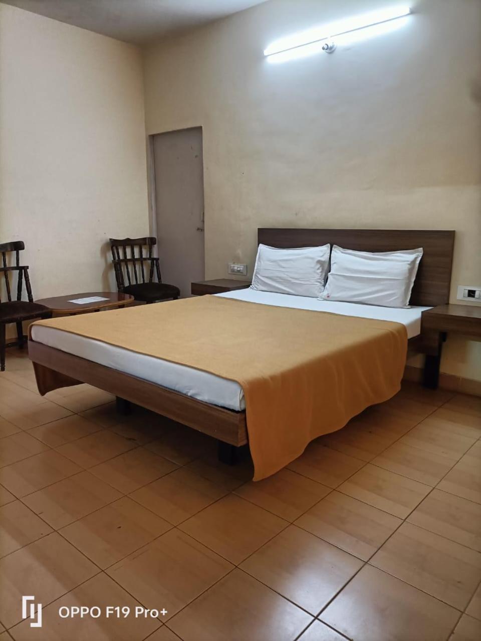 Jewel Resort Lonavala Eksteriør bilde